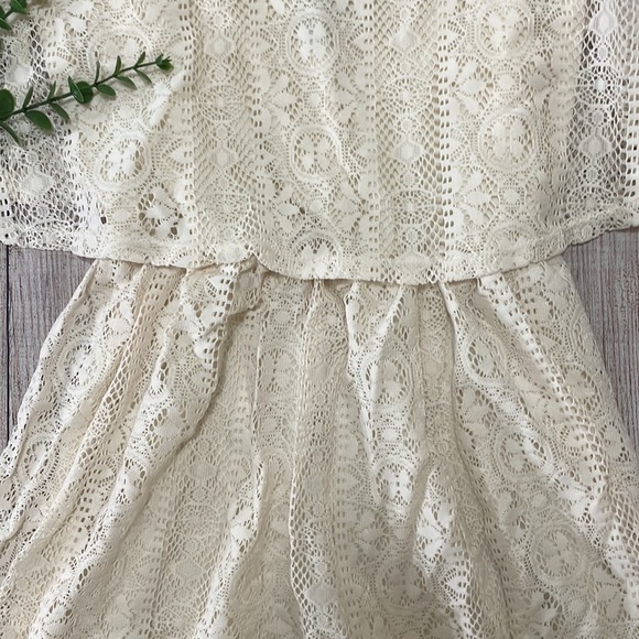 🌸 Clearance! 🌸 Rue 21 Cream Lace Spaghetti Strap Mini Dress Size Medium - Picture 4 of 9